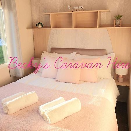 Becky'S Caravan At Marton Mere ブラックプール エクステリア 写真